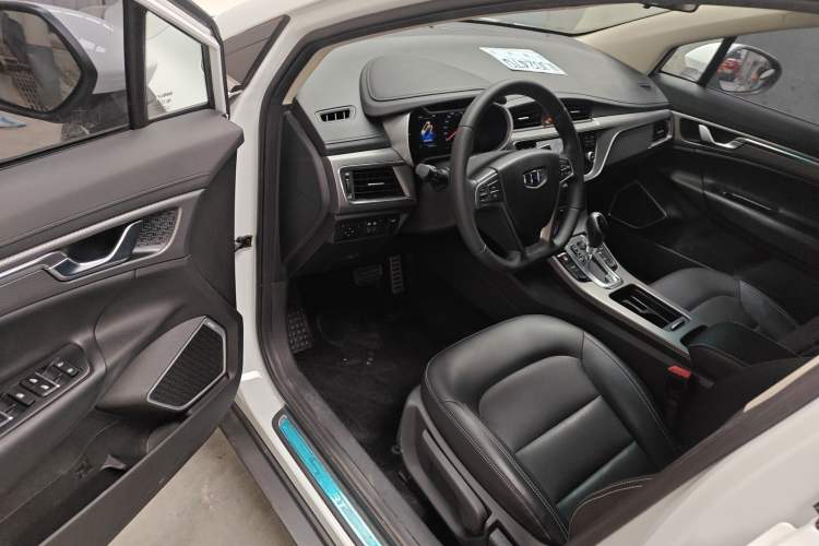 Used Geely Auto Emgrand GS 2016 Sport Edition 1.8L Automatic LingShang Model Driver Seat