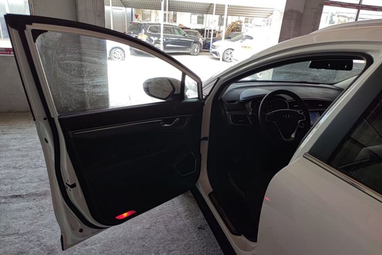 Used Geely Auto Emgrand GS 2016 Sports Edition 1.8L Manual LingShang Model Driver Seat