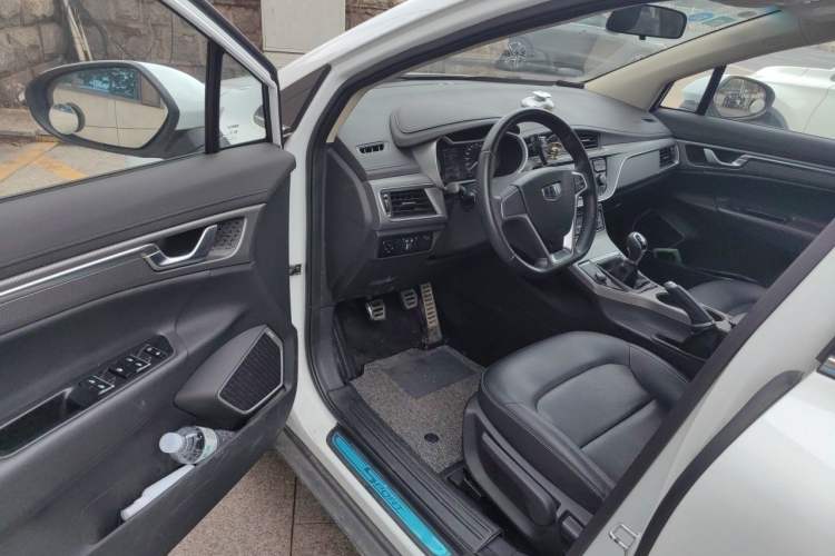 Used Geely Auto Emgrand GS 2016 Sports Edition 1.8L Manual LingShang Model Driver Seat