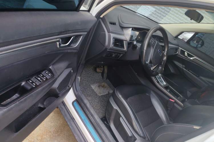 Used Geely Auto Emgrand GS 2016 Elegant Edition 1.3T Automatic LingShang Model Driver Seat