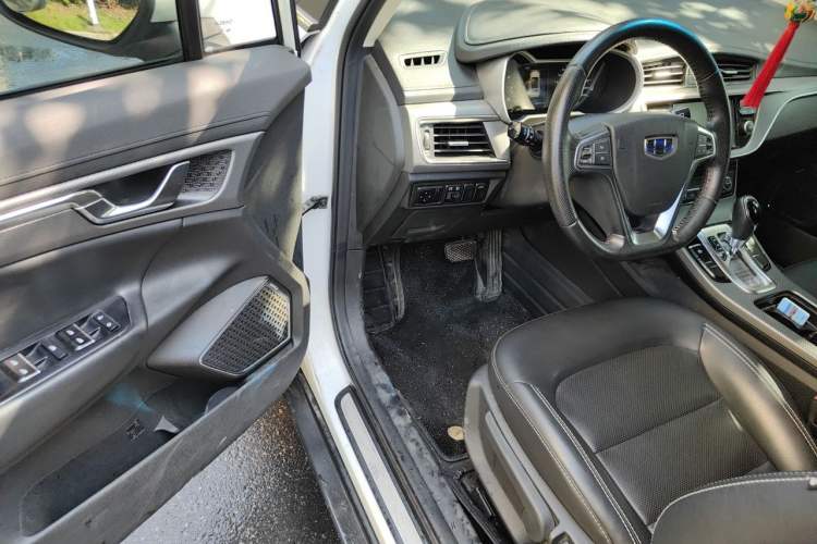 Used Geely Auto Emgrand GS 2016 Elegant Edition 1.8L Automatic LingShang Model Driver Seat