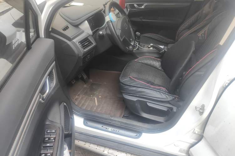 Used Geely Auto Emgrand GS 2016 Sport Edition 1.3T Manual LingShang Model Driver Seat