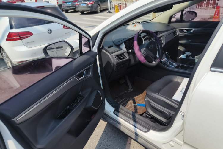 Used Geely Auto Emgrand GS 2016 Elegant Edition 1.3T Automatic LingShang Model Driver Seat
