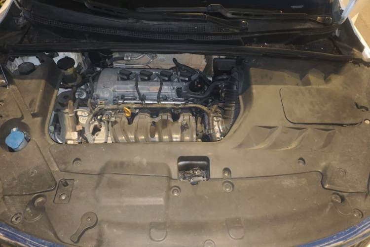 Used Geely Auto Emgrand GS 2016 Sports Edition 1.8L Manual LingShang Model Engine Bay