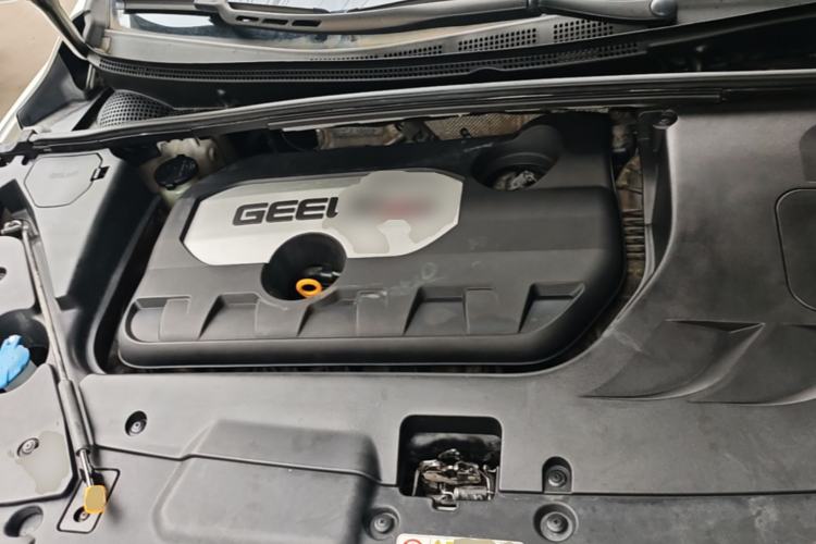 Used Geely Auto Emgrand GS 2016 Elegant Edition 1.8L Manual LingShang Model Engine Bay