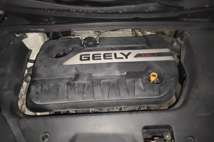 Used Geely Auto Emgrand GS 2016 Sport Edition 1.3T Automatic LingShang Model Engine Bay