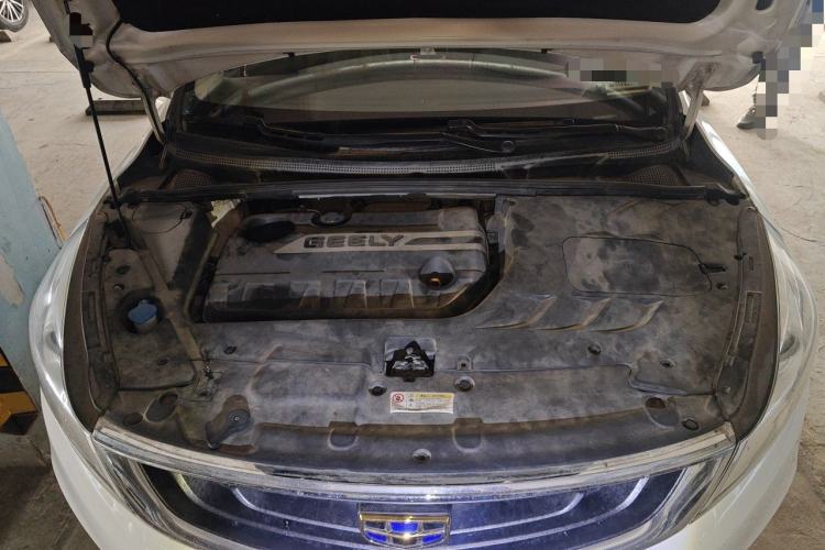 Used Geely Auto Emgrand GS 2016 Elegant Edition 1.3T Automatic ZhenShang Model Engine Bay
