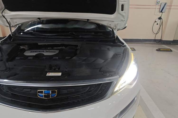 Used Geely Auto Emgrand GS 2016 Sport Edition 1.8L Automatic LingShang Model Engine Bay Left