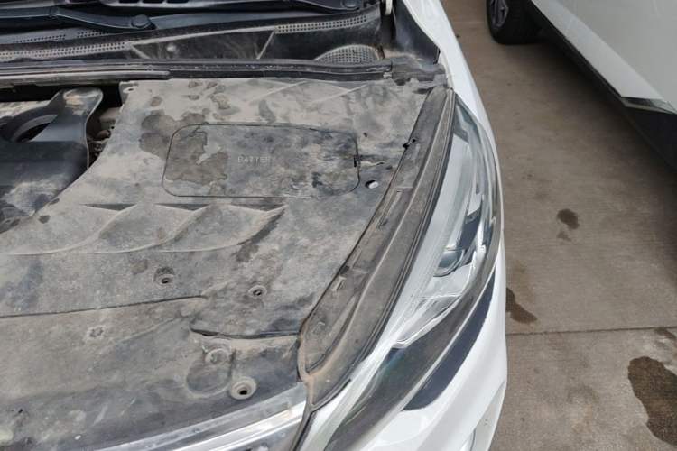 Used Geely Auto Emgrand GS 2016 Sport Edition 1.8L Automatic LingShang Model Engine Bay Left