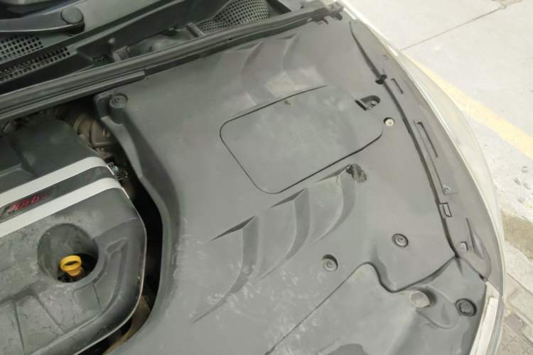 Used Geely Auto Emgrand GS 2016 Sport Edition 1.3T Automatic LingShang Model Engine Bay Left