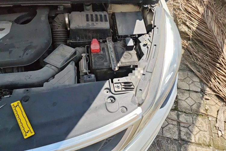 Used Geely Auto Emgrand GS 2016 Sports Edition 1.8L Manual LingShang Model Engine Bay Left