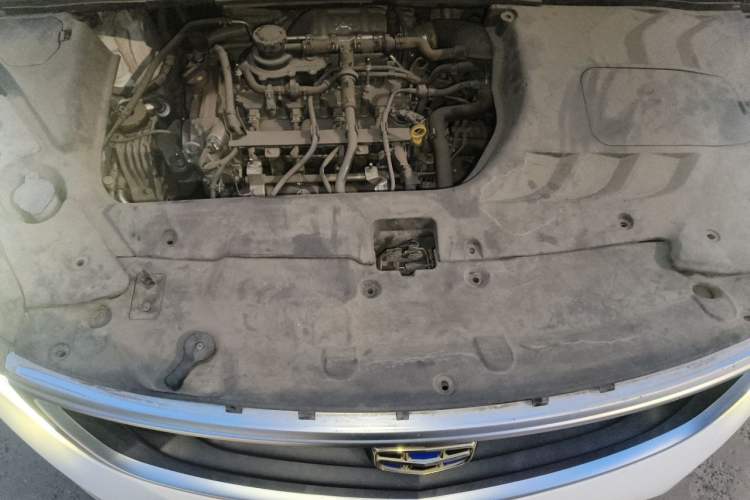 Used Geely Auto Emgrand GS 2016 Sport Edition 1.3T Automatic LingShang Model Engine Bay