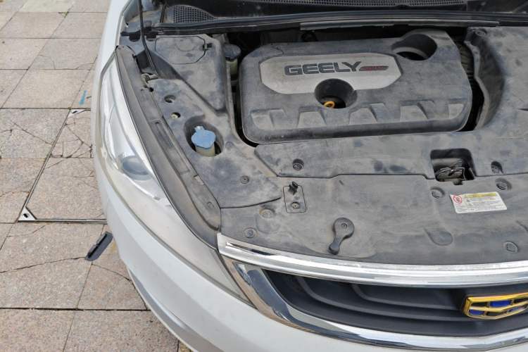 Used Geely Auto Emgrand GS 2016 Elegant Edition 1.8L Manual LingShang Model Engine Bay Right