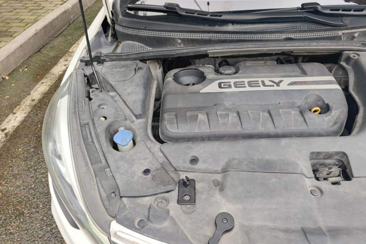 Used Geely Auto Emgrand GS 2016 Elegant Edition 1.3T Automatic LingShang Model Engine Bay Right