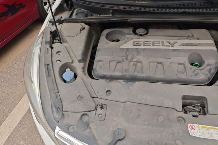 Used Geely Auto Emgrand GS 2016 Sport Edition 1.3T Automatic ZhenShang Model Engine Bay Right