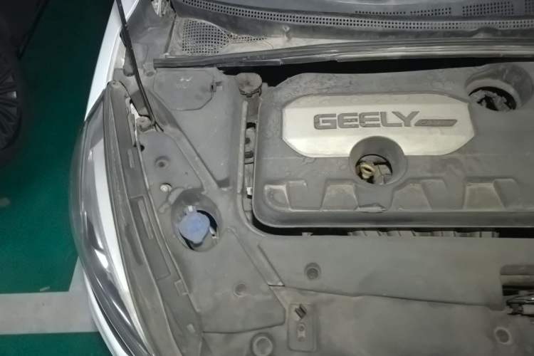 Used Geely Auto Emgrand GS 2016 Sports Edition 1.8L Manual LingShang Model Engine Bay Right