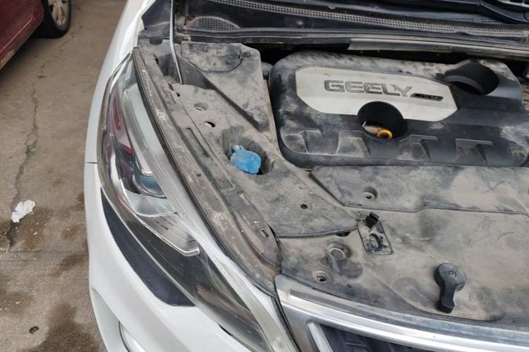 Used Geely Auto Emgrand GS 2016 Sport Edition 1.8L Automatic LingShang Model Engine Bay Right