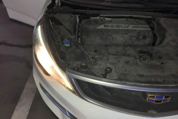 Used Geely Auto Emgrand GS 2016 Sport Edition 1.3T Automatic ZhenShang Model Engine Bay Right