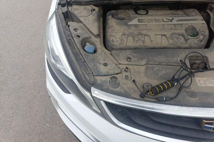 Used Geely Auto Emgrand GS 2016 Sport Edition 1.3T Automatic ZhenShang Model Engine Bay Right