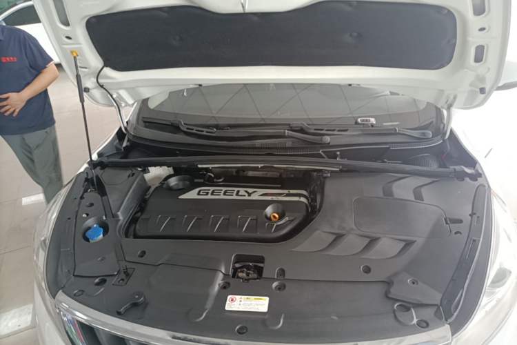 Used Geely Auto Emgrand GS 2016 Elegant Edition 1.3T Automatic LingShang Model Engine Bay