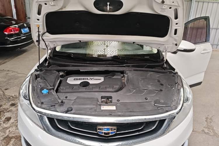 Used Geely Auto Emgrand GS 2016 Elegant Edition 1.8L Manual LingShang Model Engine Bay