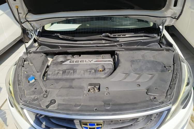 Used Geely Auto Emgrand GS 2016 Sport Edition 1.3T Automatic ZhenShang Model Engine Bay