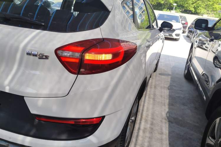 Used Geely Auto Emgrand GS 2016 Sports Edition 1.8L Manual LingShang Model Exterior 1