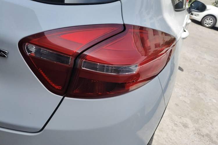 Used Geely Auto Emgrand GS 2016 Sport Edition 1.3T Automatic LingShang Model Exterior 3
