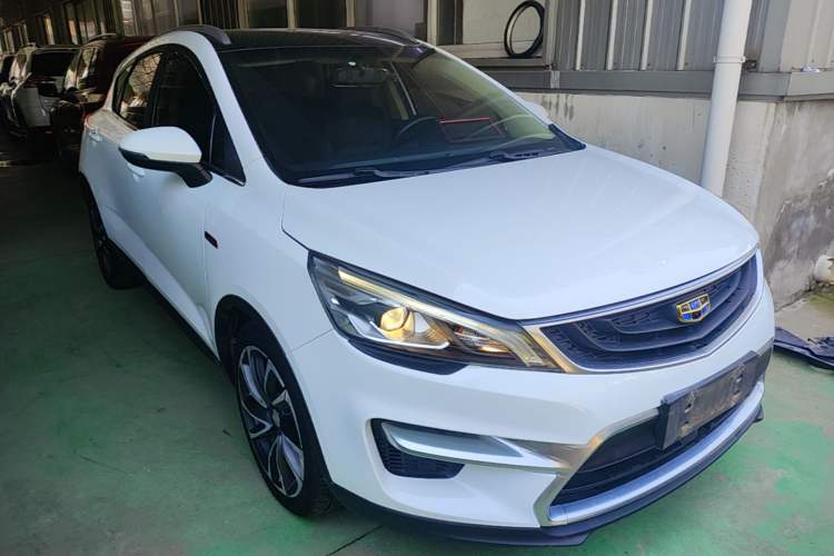 Used Geely Auto Emgrand GS 2016 Sport Edition 1.3T Automatic ZhenShang Model Front Right 45 Deg