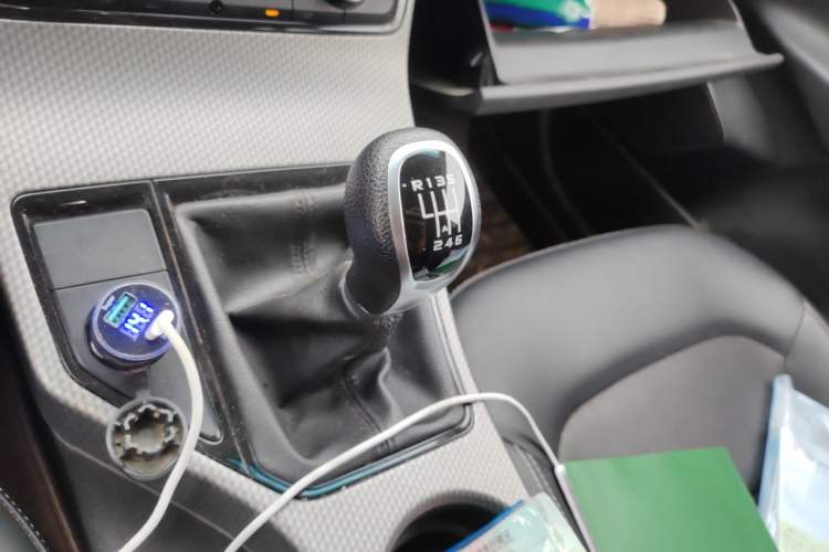Used Geely Auto Emgrand GS 2016 Sports Edition 1.8L Manual LingShang Model Gear Lever