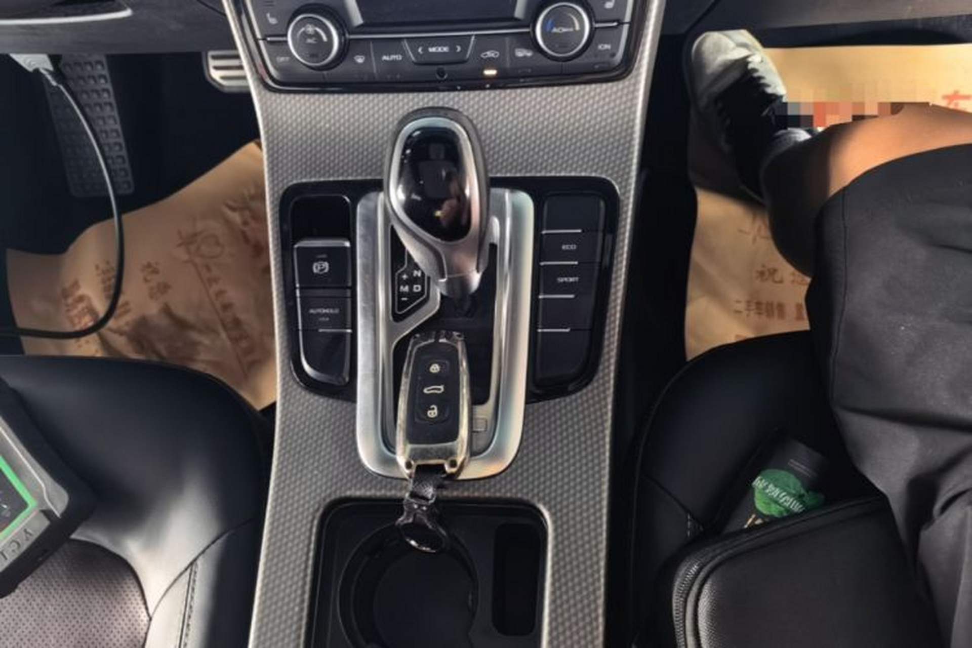 Used Geely Auto Emgrand GS 2016 Sport Edition 1.3T Automatic ZhenShang Model Gear Lever
