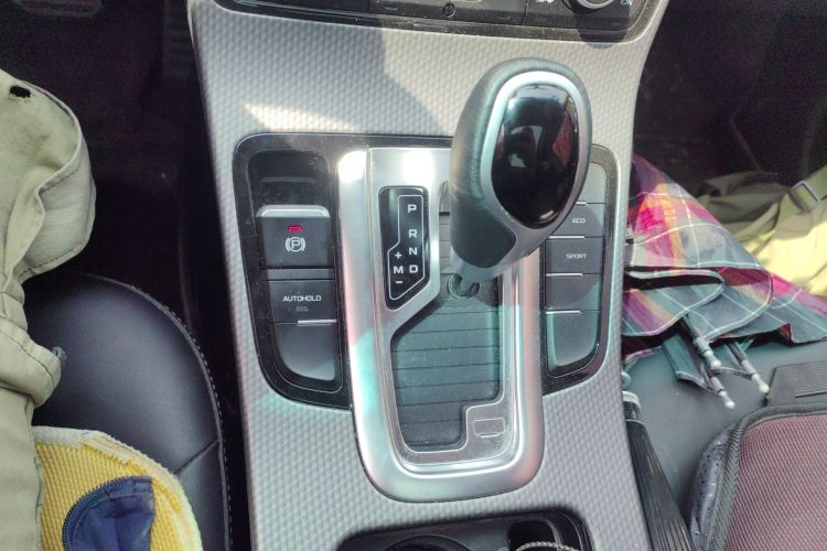 Used Geely Auto Emgrand GS 2016 Sport Edition 1.3T Automatic ZhenShang Model Gear Lever