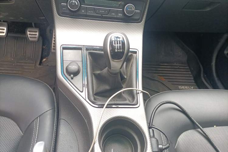Used Geely Auto Emgrand GS 2016 Sports Edition 1.8L Manual LingShang Model Gear Lever