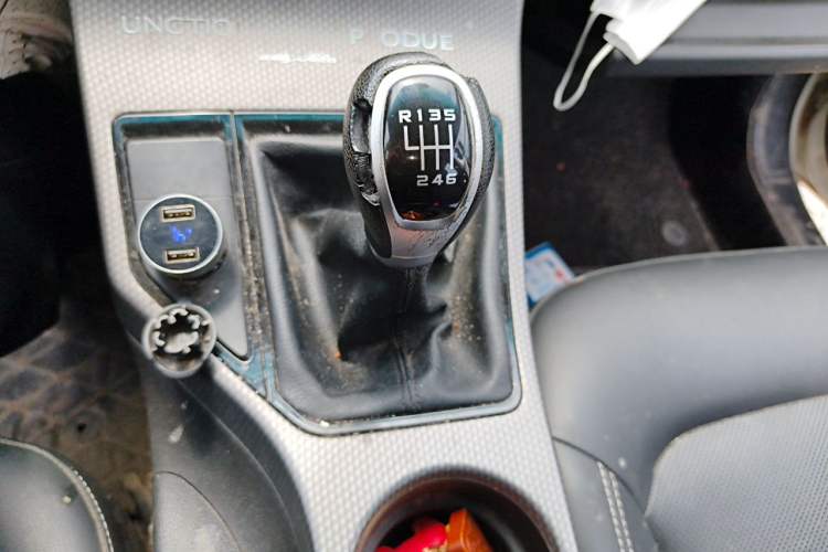 Used Geely Auto Emgrand GS 2016 Sport Edition 1.3T Manual LingShang Model Gear Lever