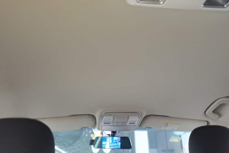 Used Geely Auto Emgrand GS 2016 Elegant Edition 1.3T Manual LingShang Model Headliner