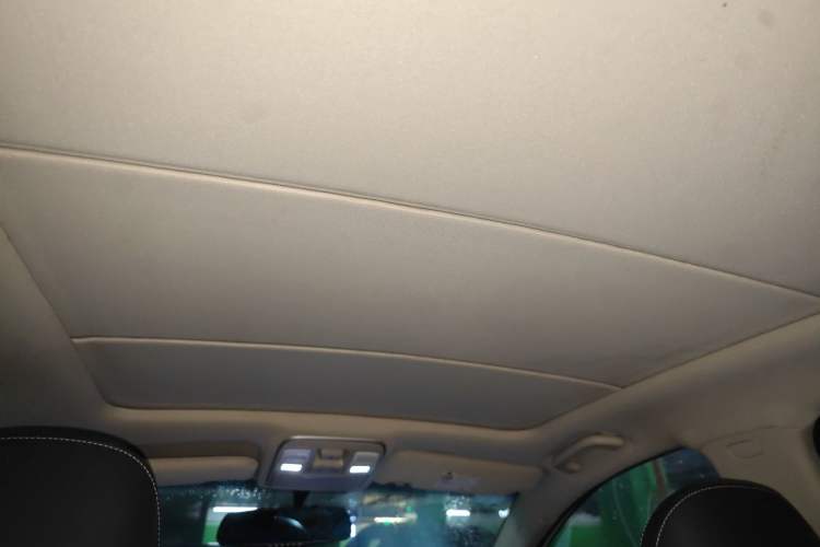 Used Geely Auto Emgrand GS 2016 Elegant Edition 1.8L Automatic LingShang Model Headliner