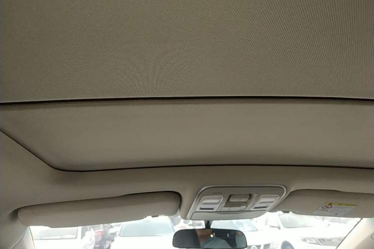 Used Geely Auto Emgrand GS 2016 Sport Edition 1.3T Automatic LingShang Model Headliner