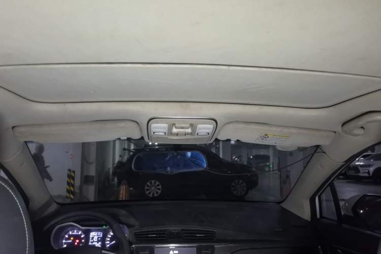 Used Geely Auto Emgrand GS 2016 Sports Edition 1.8L Manual LingShang Model Headliner