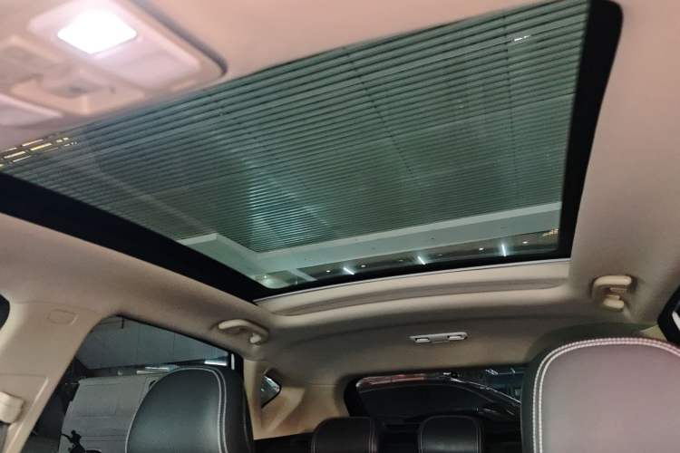 Used Geely Auto Emgrand GS 2016 Sport Edition 1.8L Automatic LingShang Model Headliner