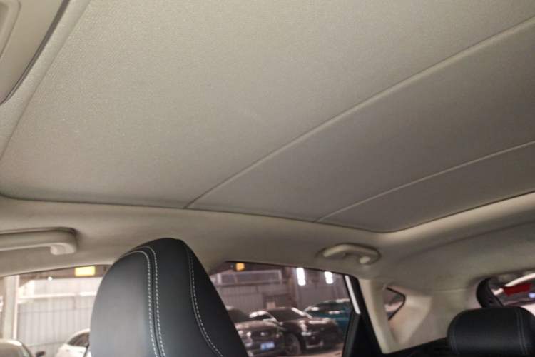 Used Geely Auto Emgrand GS 2016 Sport Edition 1.8L Automatic LingShang Model Headliner