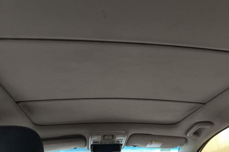 Used Geely Auto Emgrand GS 2016 Sport Edition 1.3T Manual LingShang Model Headliner