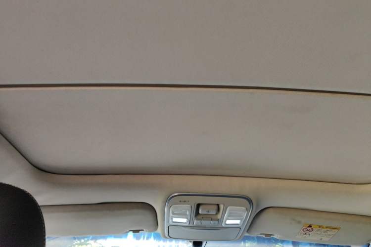 Used Geely Auto Emgrand GS 2016 Elegant Edition 1.8L Automatic LingShang Model Headliner