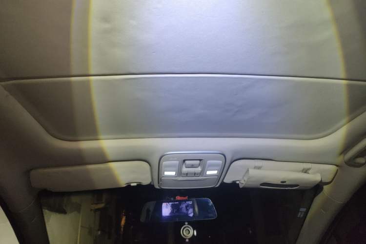 Used Geely Auto Emgrand GS 2016 Sport Edition 1.8L Automatic LingShang Model Headliner
