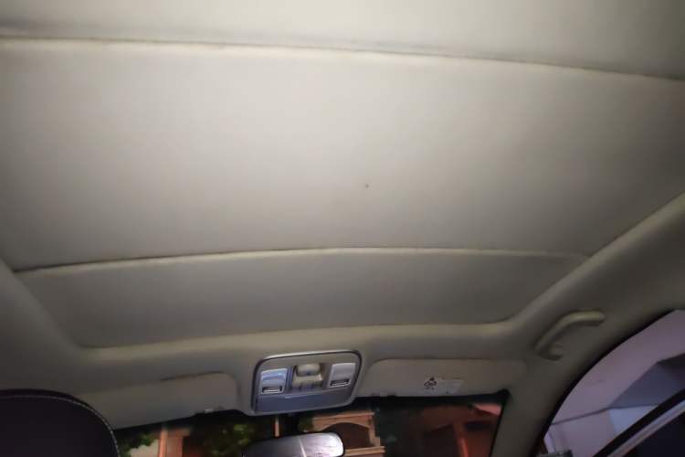 Used Geely Auto Emgrand GS 2016 Sport Edition 1.3T Automatic LingShang Model Headliner
