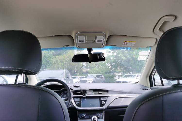 Used Geely Auto Emgrand GS 2016 Elegant Edition 1.3T Manual LingShang Model Headliner