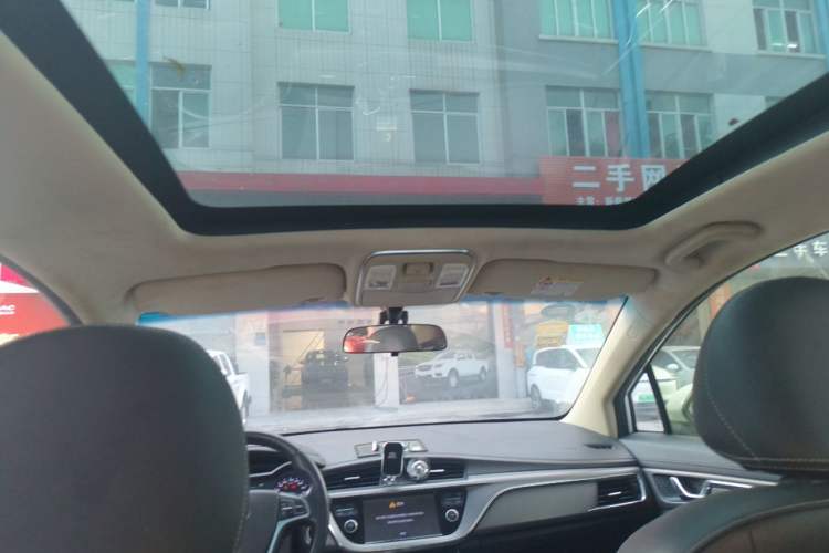 Used Geely Auto Emgrand GS 2016 Sport Edition 1.8L Automatic LingShang Model Headliner