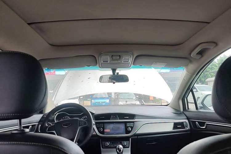 Used Geely Auto Emgrand GS 2016 Sport Edition 1.3T Manual LingShang Model Headliner