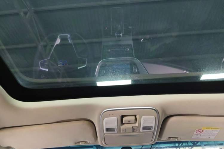 Used Geely Auto Emgrand GS 2016 Sport Edition 1.3T Automatic LingShang Model Headliner
