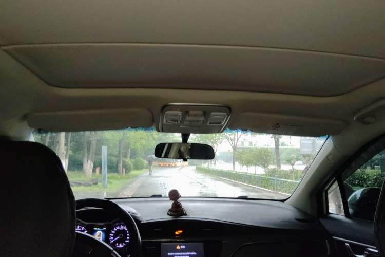 Used Geely Auto Emgrand GS 2016 Elegant Edition 1.8L Automatic LingShang Model Headliner