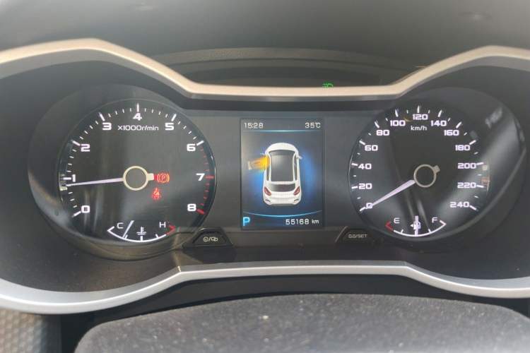 Used Geely Auto Emgrand GS 2016 Sport Edition 1.3T Automatic ZhenShang Model Instrument Cluster